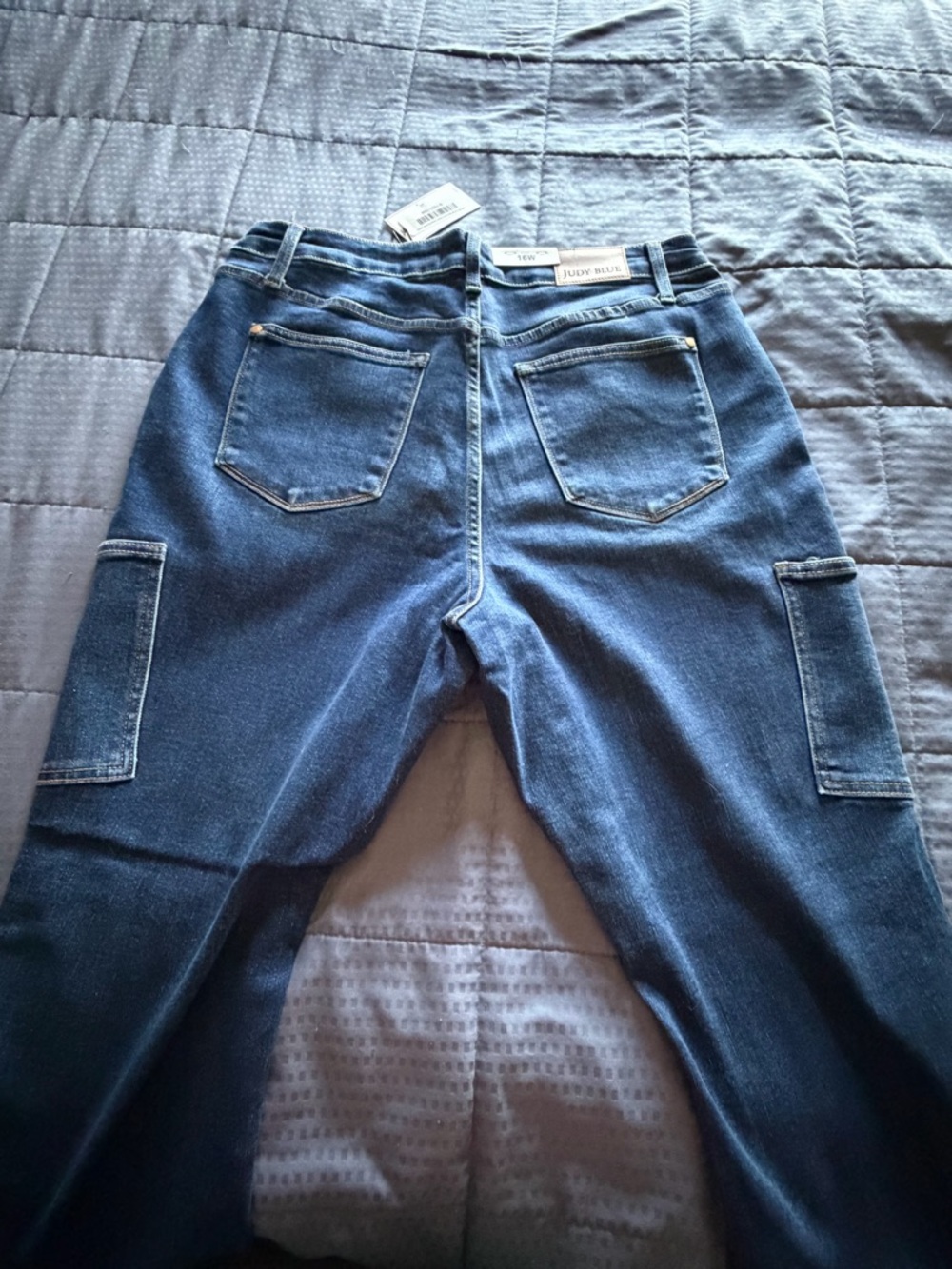 NWT Judy Blue Women’s Dark Wash Bootcut Cargo Jeans Size 16W - Picture 8 of 9